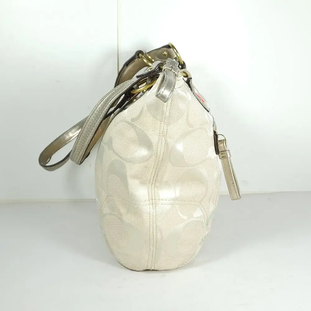 Coach vtg poppy